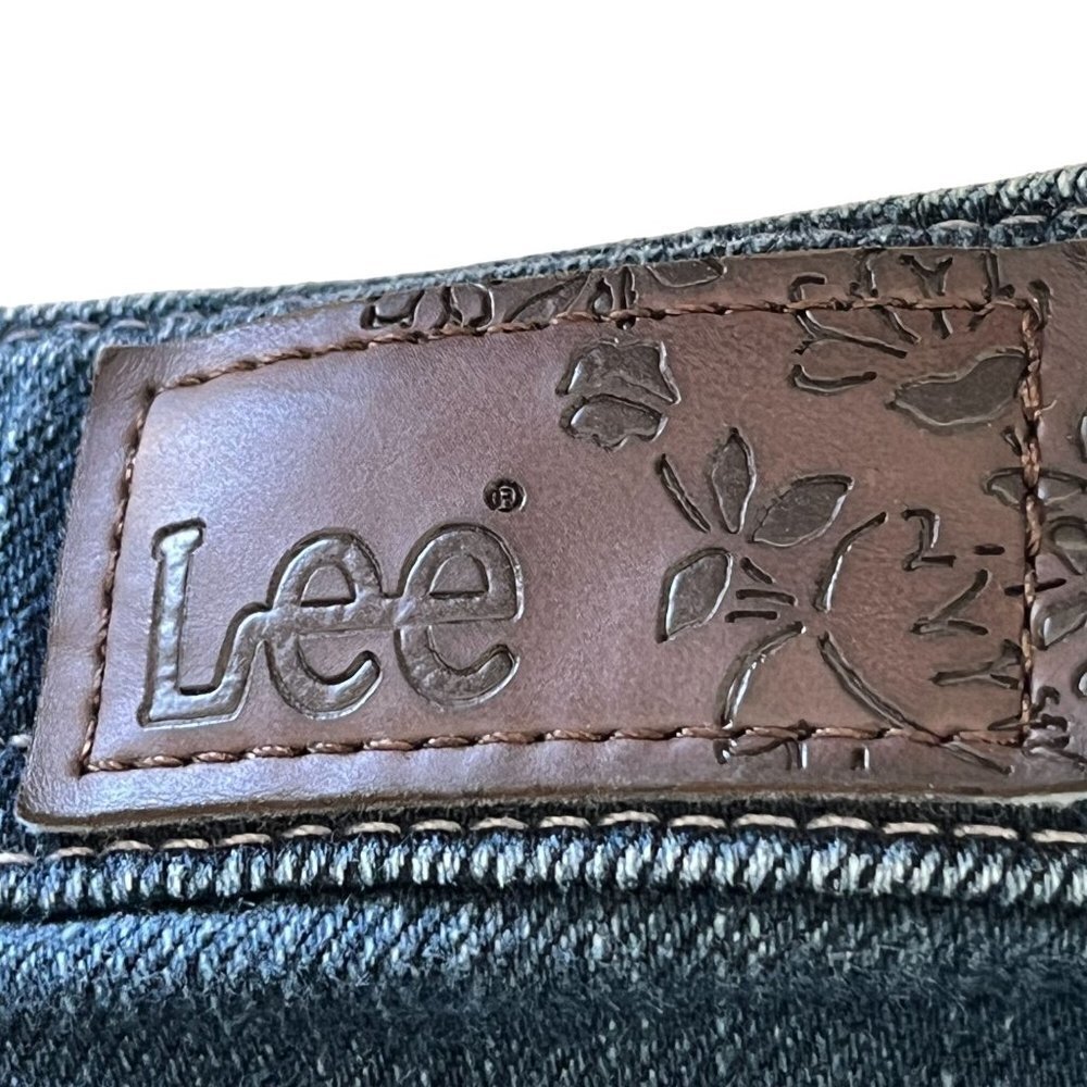 LEE Jeans Womens Classic Fit Straight Leg At The Waist Size 24W P - Picture 3 of 8